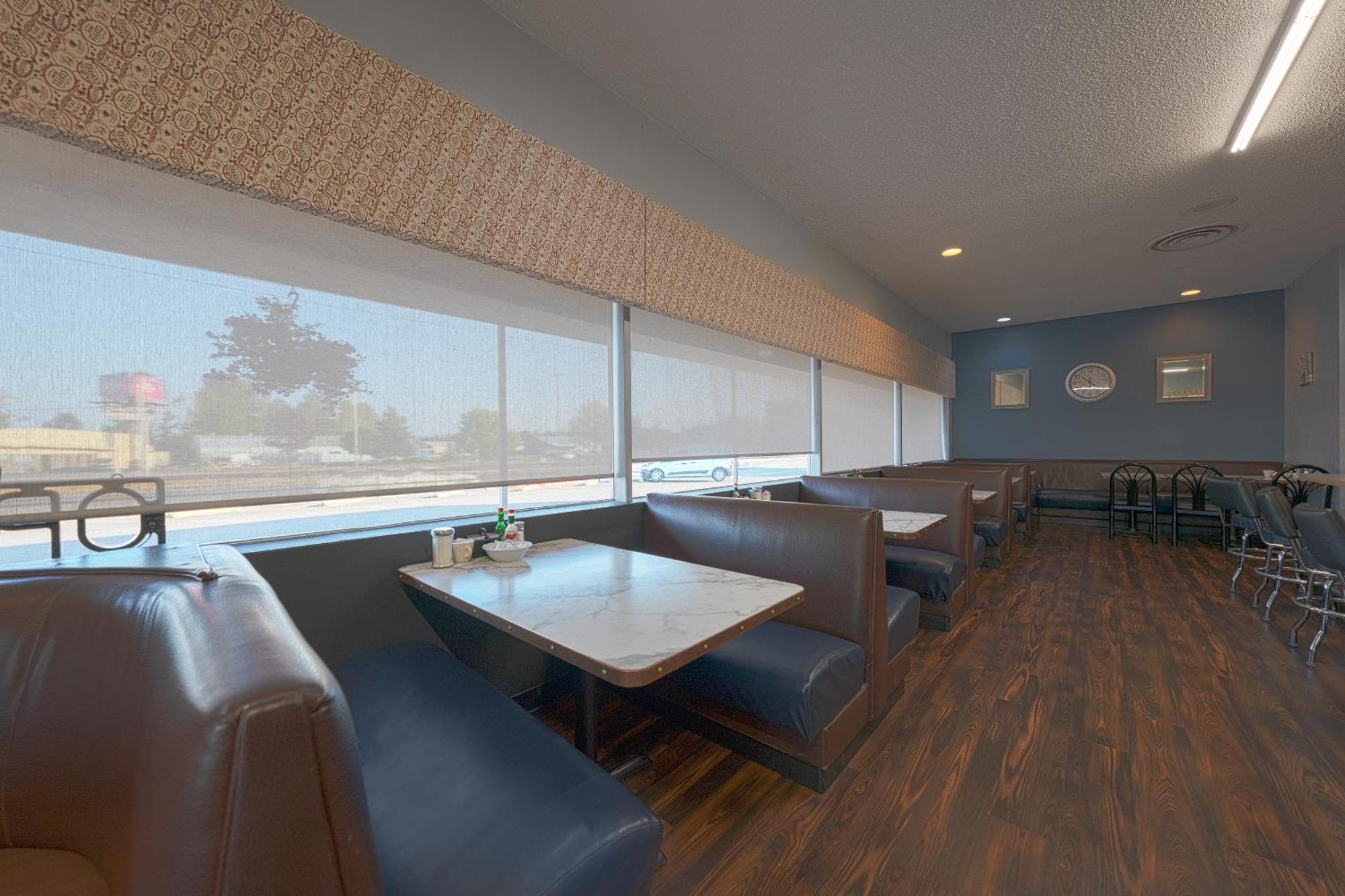 Oyo Hotel St Helens Or เซนต์เฮเลนส์ ภายนอก รูปภาพ